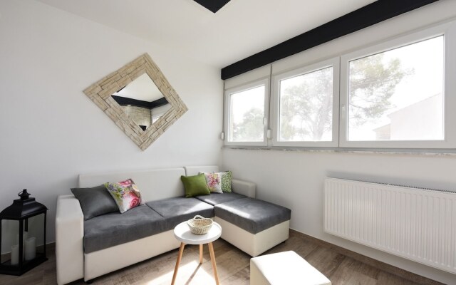 Holiday Apartments Yes Peace