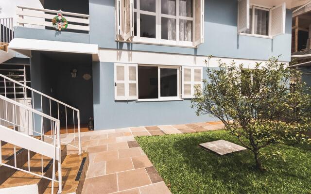 Casa Aconchegante e Completa em Bento 85