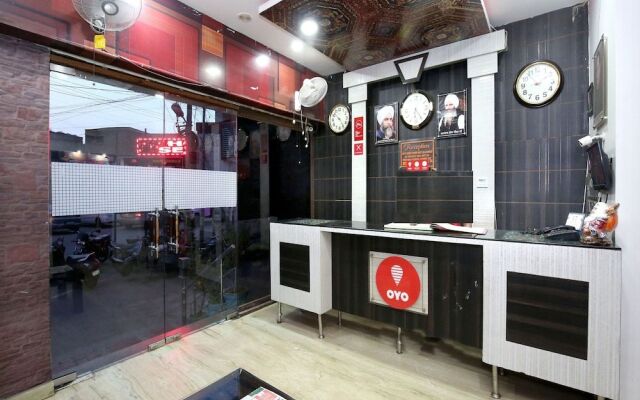 OYO 1357 Hotel Seemaz