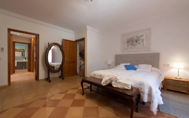 Circe in Fornalutx With 4 Bedrooms and 4 Bathrooms