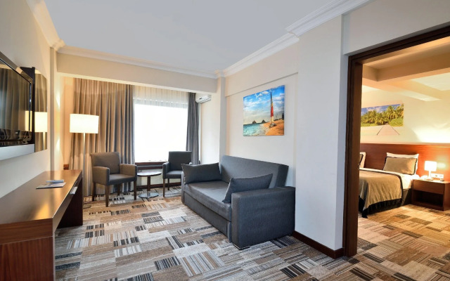 Tiara Thermal & Spa Hotel