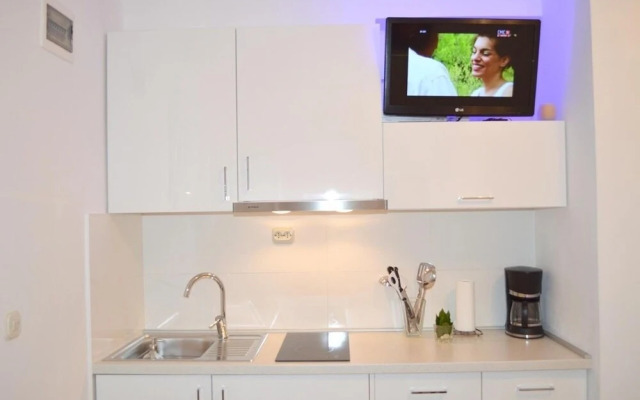 Kata - Modern & Close to the Beach - A4