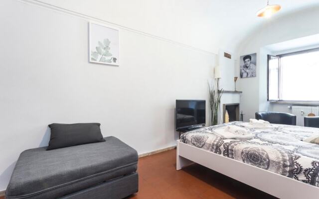 Minerva in Roma With 1 Bedrooms and 1 Bathrooms