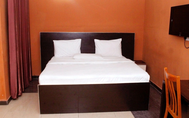 Garden City Marriott Hotel