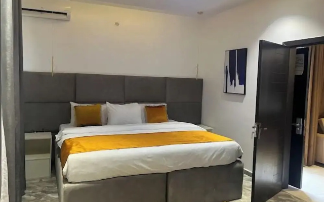 Florence Hotel and Suites