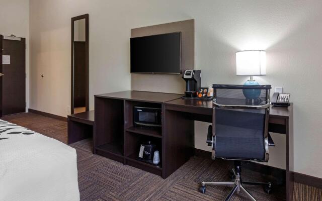 Sleep Inn & Suites Tampa South