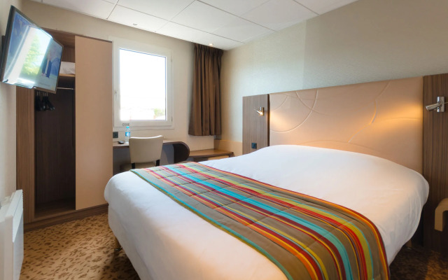 Brit Hotel Nantes St Herblain - Le Kerann