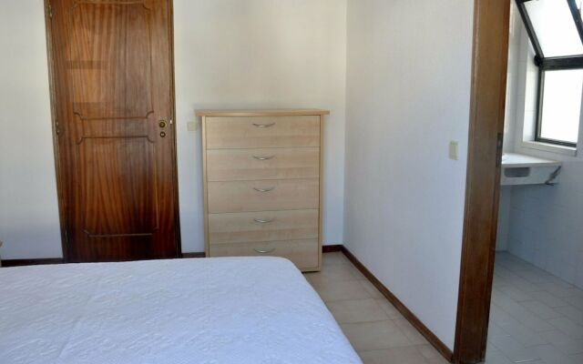 Comfortable Semi-detached in Vilamoura, 5 min From the Centre