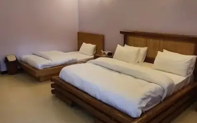 Markhor Inn
