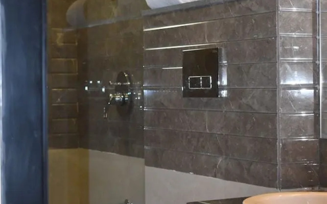 Mango Hotels Gachibowli