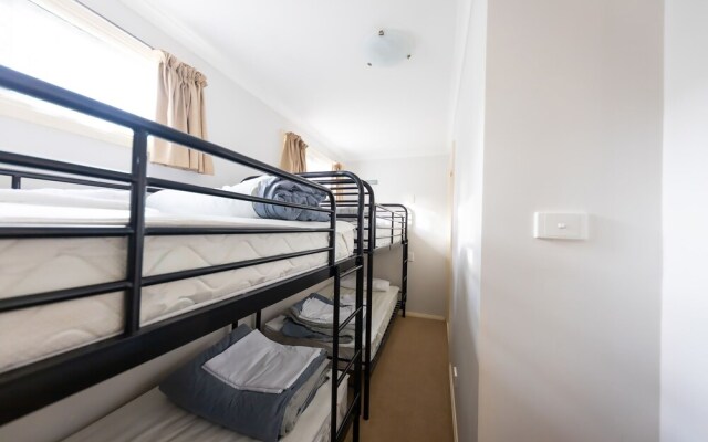 Eildon Riverside Holiday Park