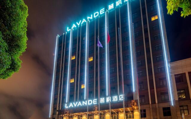 Lavande Hotels· Guizhou Anshun Xi Railway Station