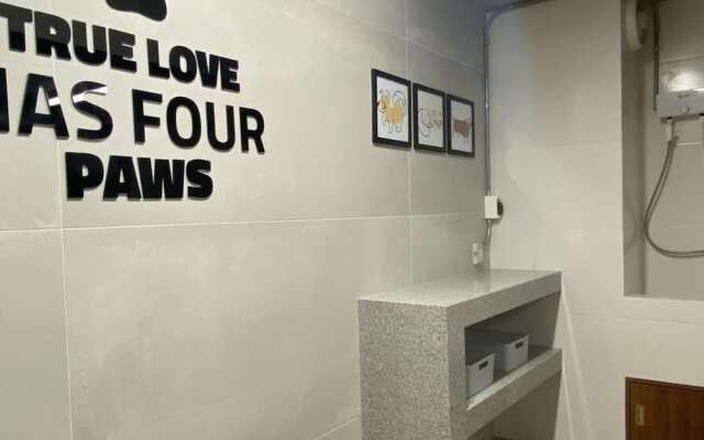 W Loft With Balcony in Luxury Building Barranco