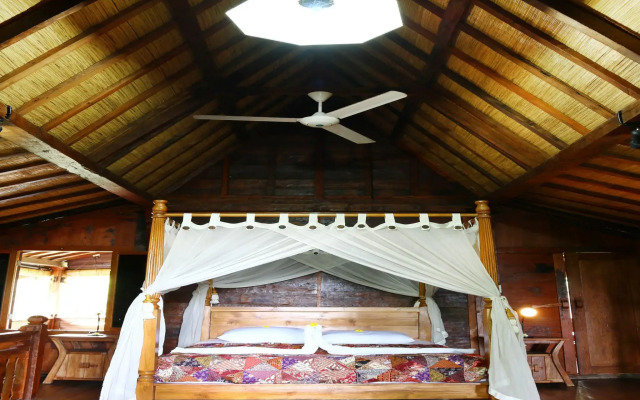 2bedroom Beachfront at Lovina Beachhouse Villas