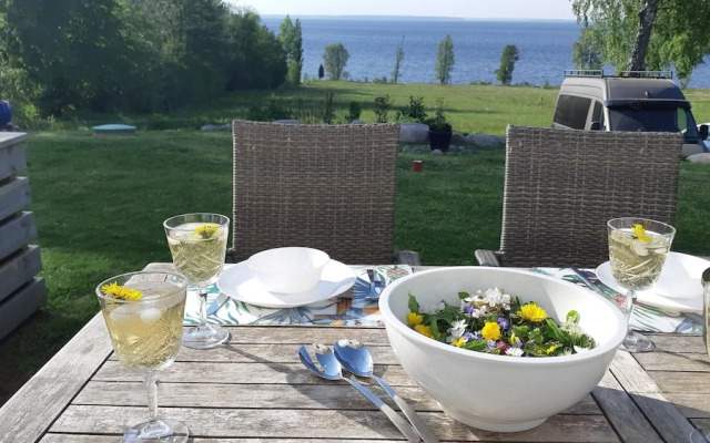 Stunning Sleeps 9 Lakeview Loghome, Spa & Yoga