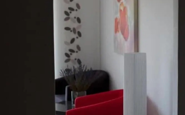 Ivy - Modern With Terrace - A1 Tulipan