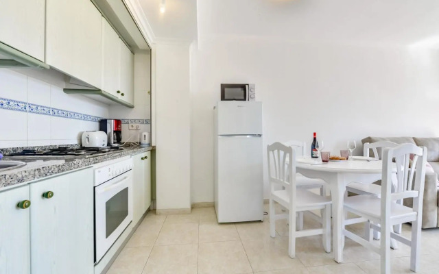 Apartamentos Zafiro Atico (2-12º-C)