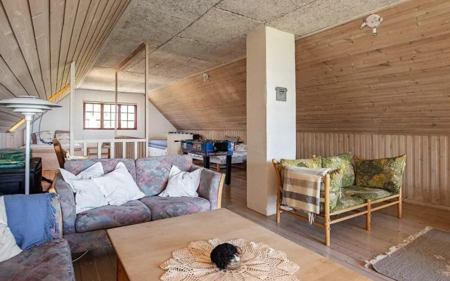 6 Person Holiday Home in Thyholm