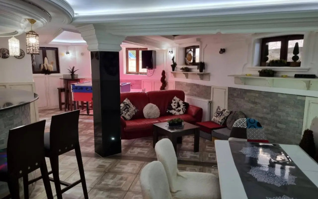 Villa Kaja