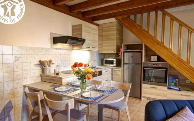 Gîte Pralong, 3 Pièces, 4 Personnes - Fr-1-496-117