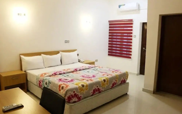 Roses Regency Hotel and Suites