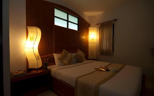 Promtsuk Buri Resort