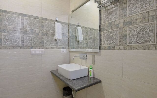 Olive Service Apartment- Medanta Medicity