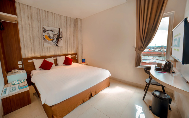 Zoom Hotel Mulawarman – Guest Rooms – Samarinda