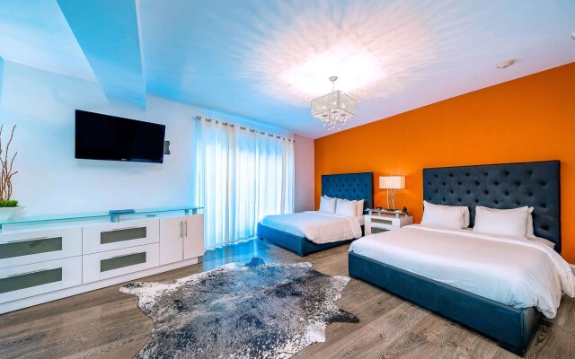Ithaca Hotel