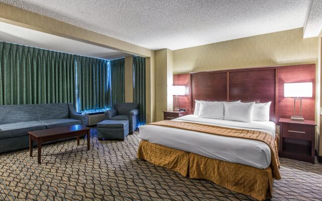 Clarion Hotel Anaheim Resort