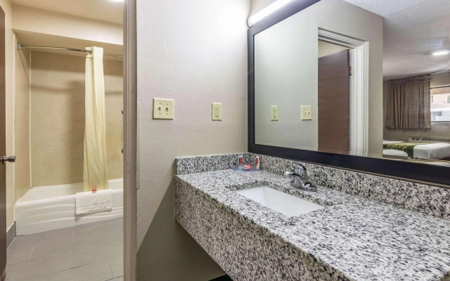 Americas Best Value Inn Opelika