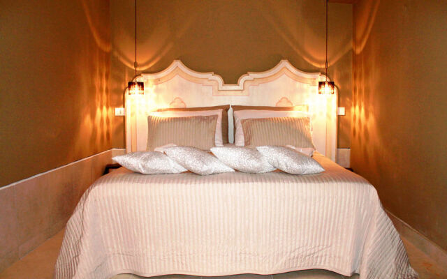 The Charm Suites