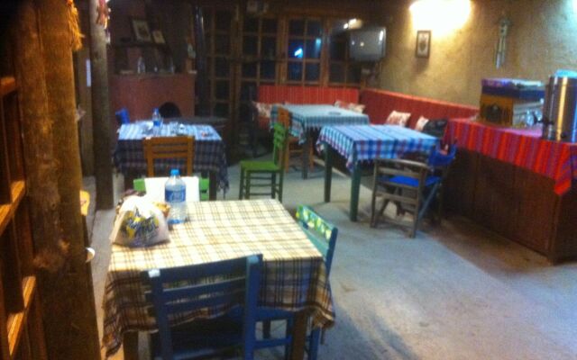 Simurg Evleri Olympos