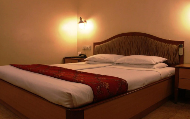 Hotel The Samrat