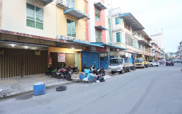 OYO 93667 Penginapan Pelangi