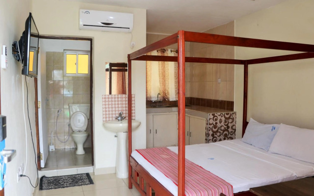 Sanana Conference Center and Holiday Resort