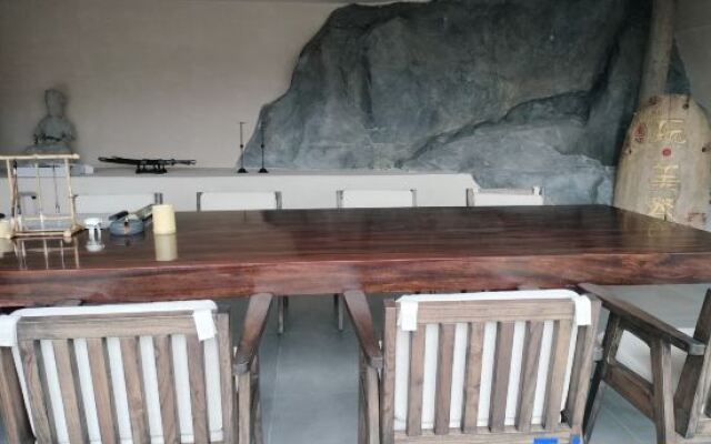 Qingcheng Mountain Suxi Qingshan Forest Homestay