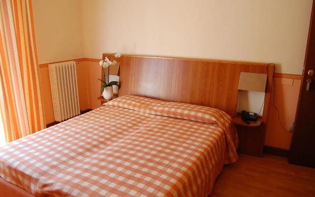 Hotel Romeo