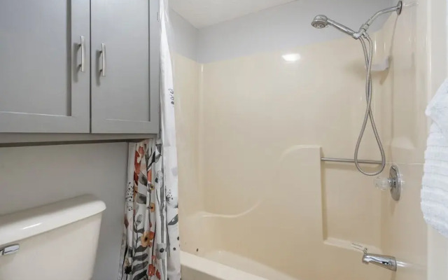 Branson Golfers Nook - Near DT Branson!