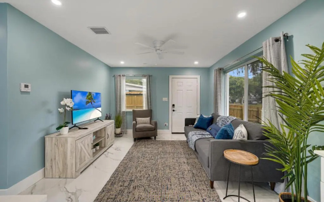 Lake house 3 in Davie