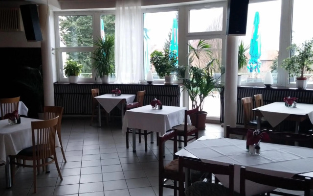 Hotel Rozvoj