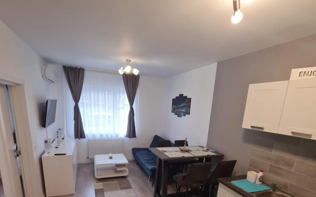 Phoenix Luxury Apartment