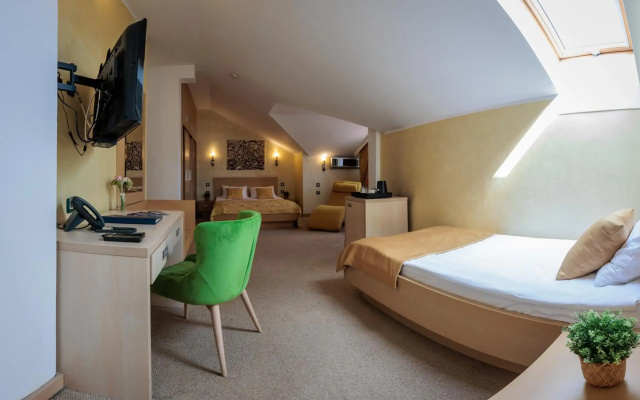 Euro Garni Hotel