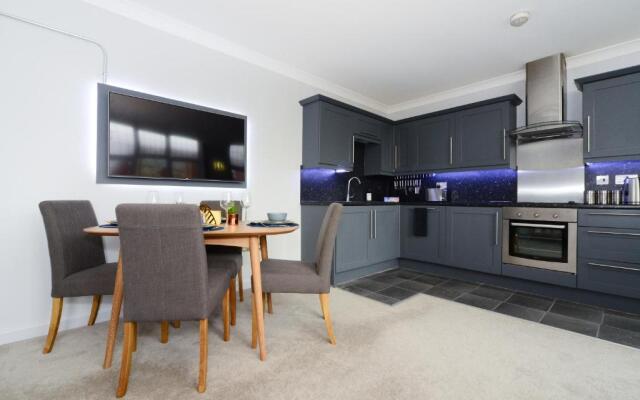 Beautiful Apartment near Bournemouth, Poole & Sandbanks