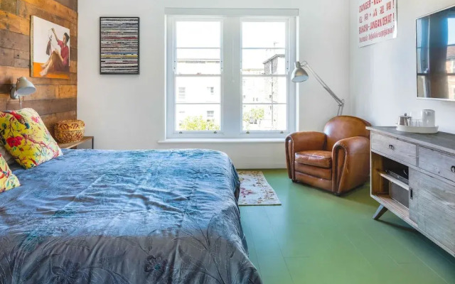 Exceptional Renovated Period Home in Clifton