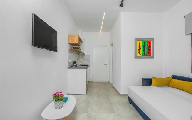 Eleon Suites & Apartments