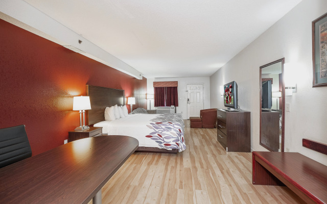 Red Roof Inn & Suites Rome