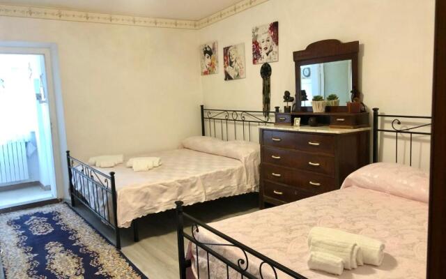 Camere private a 10 minuti dal mare