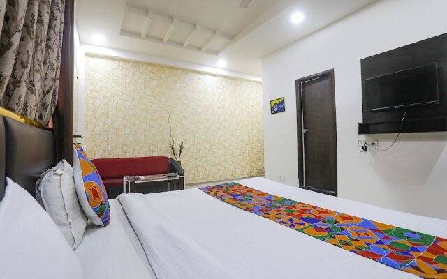 Fabhotel Paradise Stay Inn