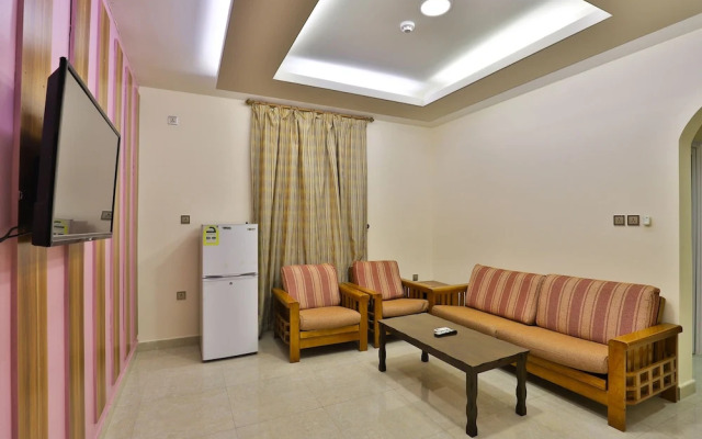 OYO 370 Inwan Residential Units